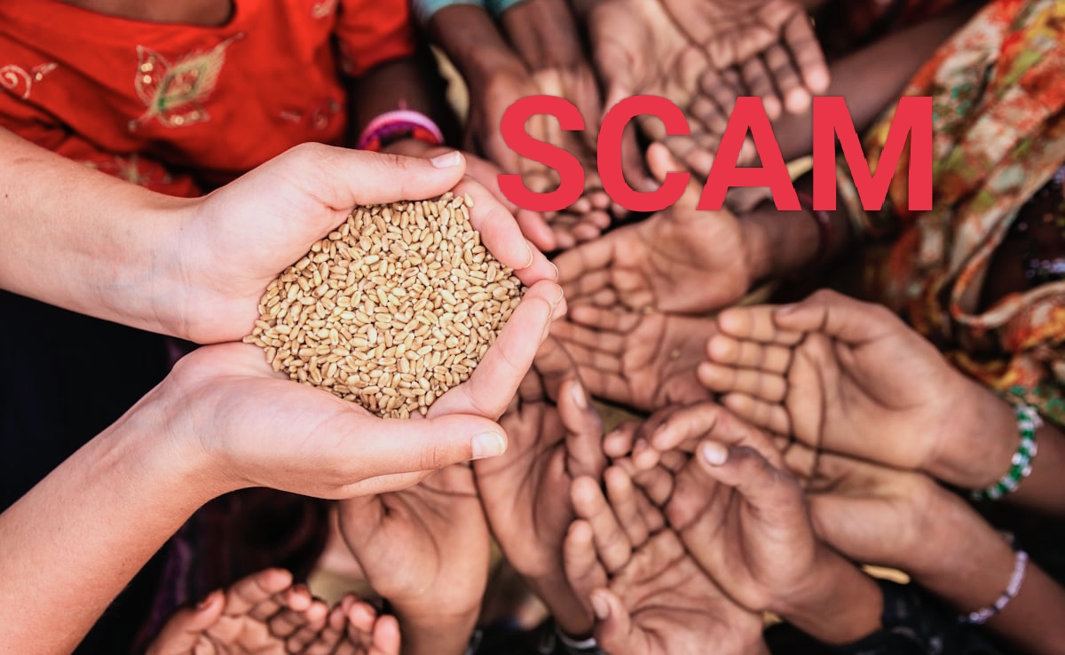 गरीबों के हक पर डाका! Morena में कम राशन का लाइव वीडियो वायरल