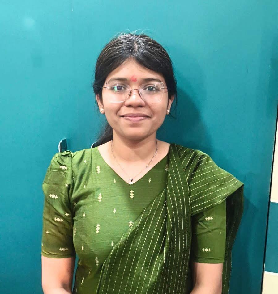 सपनों को दिया उड़ान: खंडवा की रूपल जायसवाल ने यूपीएससी में 43वीं रैंक से रचा नया इतिहास