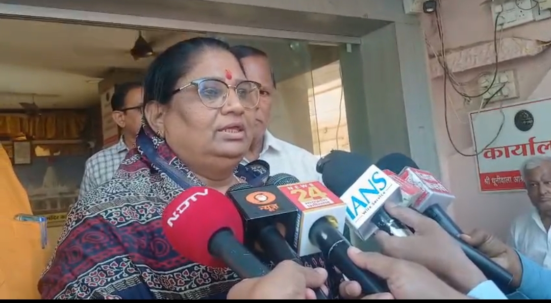 “महिला बाल विकास की नई पहल: विद्यारंभ प्रमाण-पत्र शुरू, भ्रष्टाचार के सवाल पर ‘जागरूकता’ वाला जवाब”